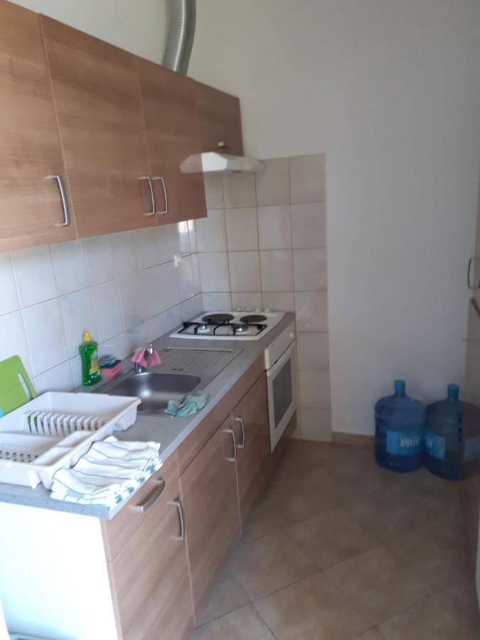 Udicarski Dom Usce Aljmas Luaran gambar